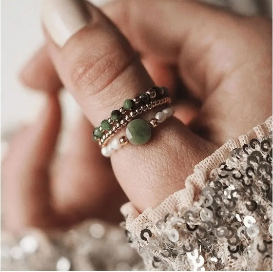 Sunlit Soul – 3-Piece Natural Red Agate & Pearl Stretch Ring Set