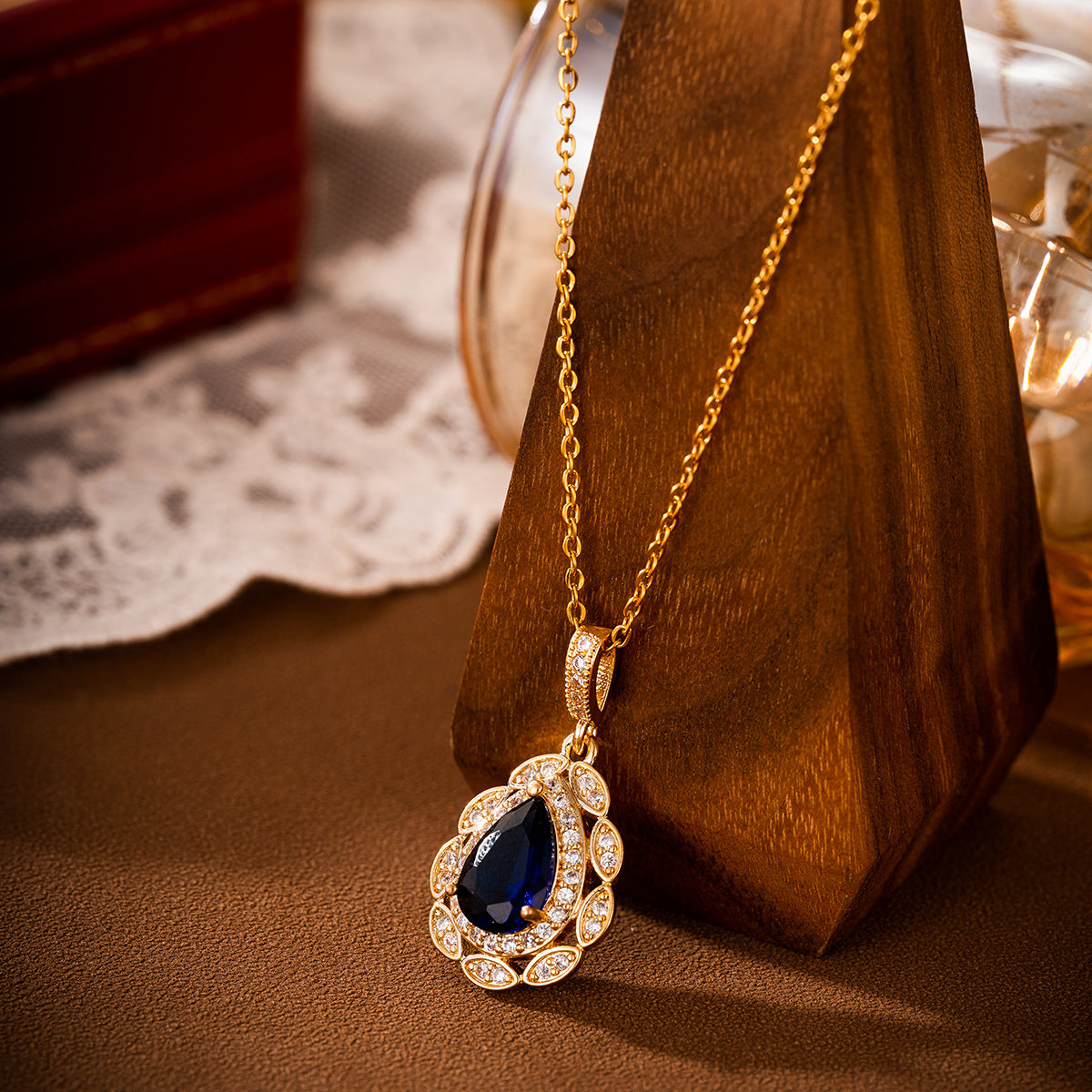 Sapphire Veil – Blue Zircon Drop Earrings & Necklace Set