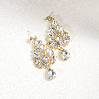 Celestial Glam – Crystal Rhinestone Drop Earrings